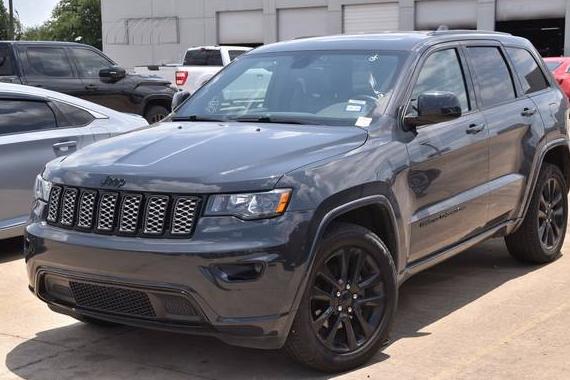JEEP GRAND CHEROKEE 2018 1C4RJFAG9JC396660 image